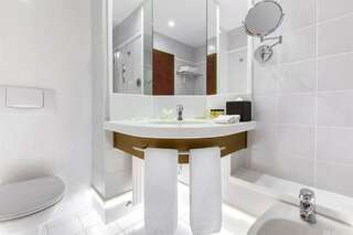 Гостиница Коринтия Санкт-Петербург Делюкс с большой кроватью-3